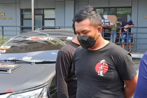 Polisi Tangkap Supir Taksi Online Yang Culik Dan Peras Penumpang Rp 100 Juta